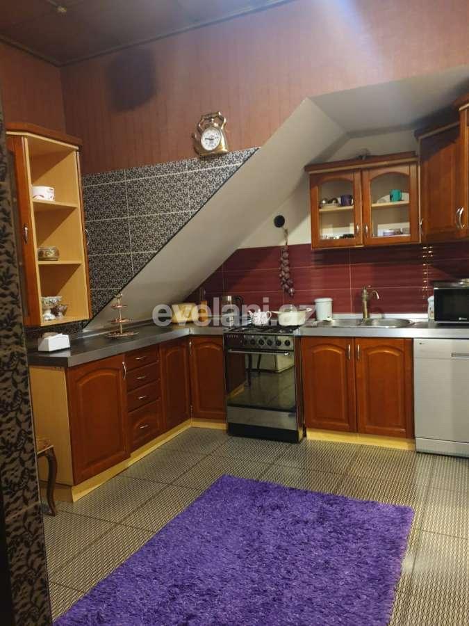 Sale, old building, 5 room, 80 m², Icheri Sheher m.