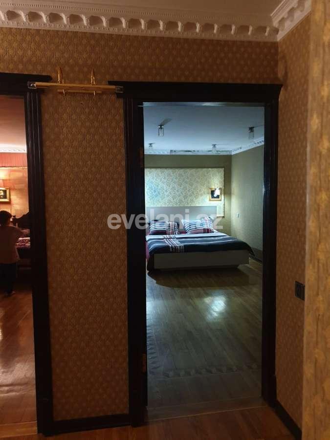 Sale, old building, 5 room, 80 m², Icheri Sheher m.