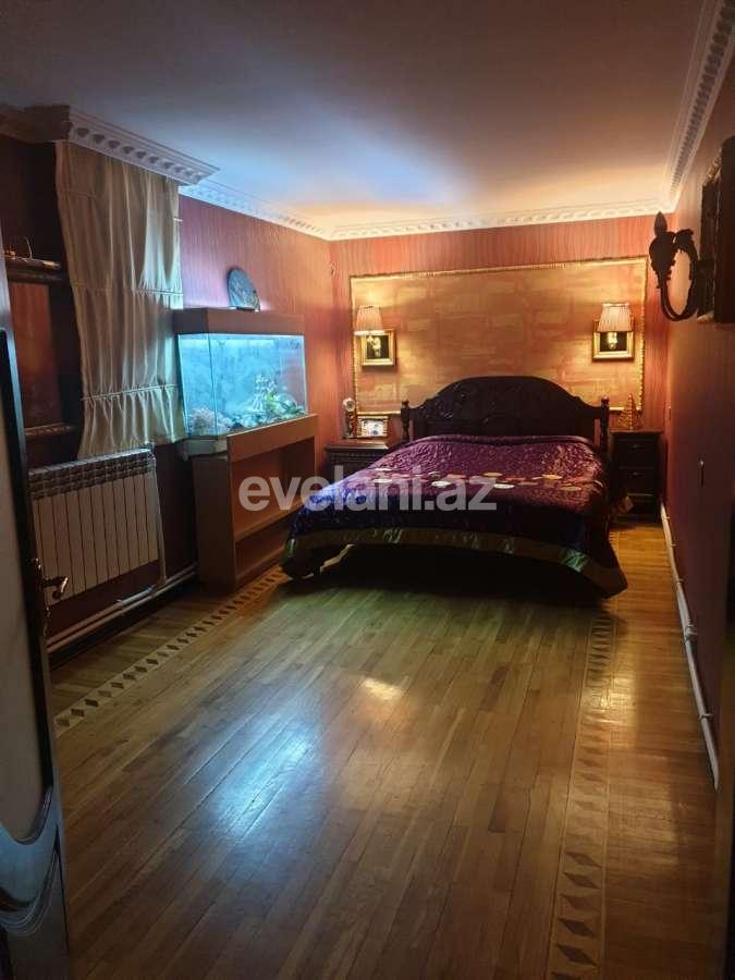 Sale, old building, 5 room, 80 m², Icheri Sheher m.