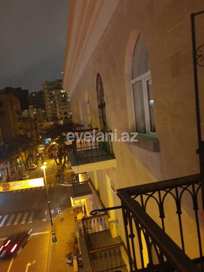 Sale, old building, 5 room, 80 m², Icheri Sheher m.