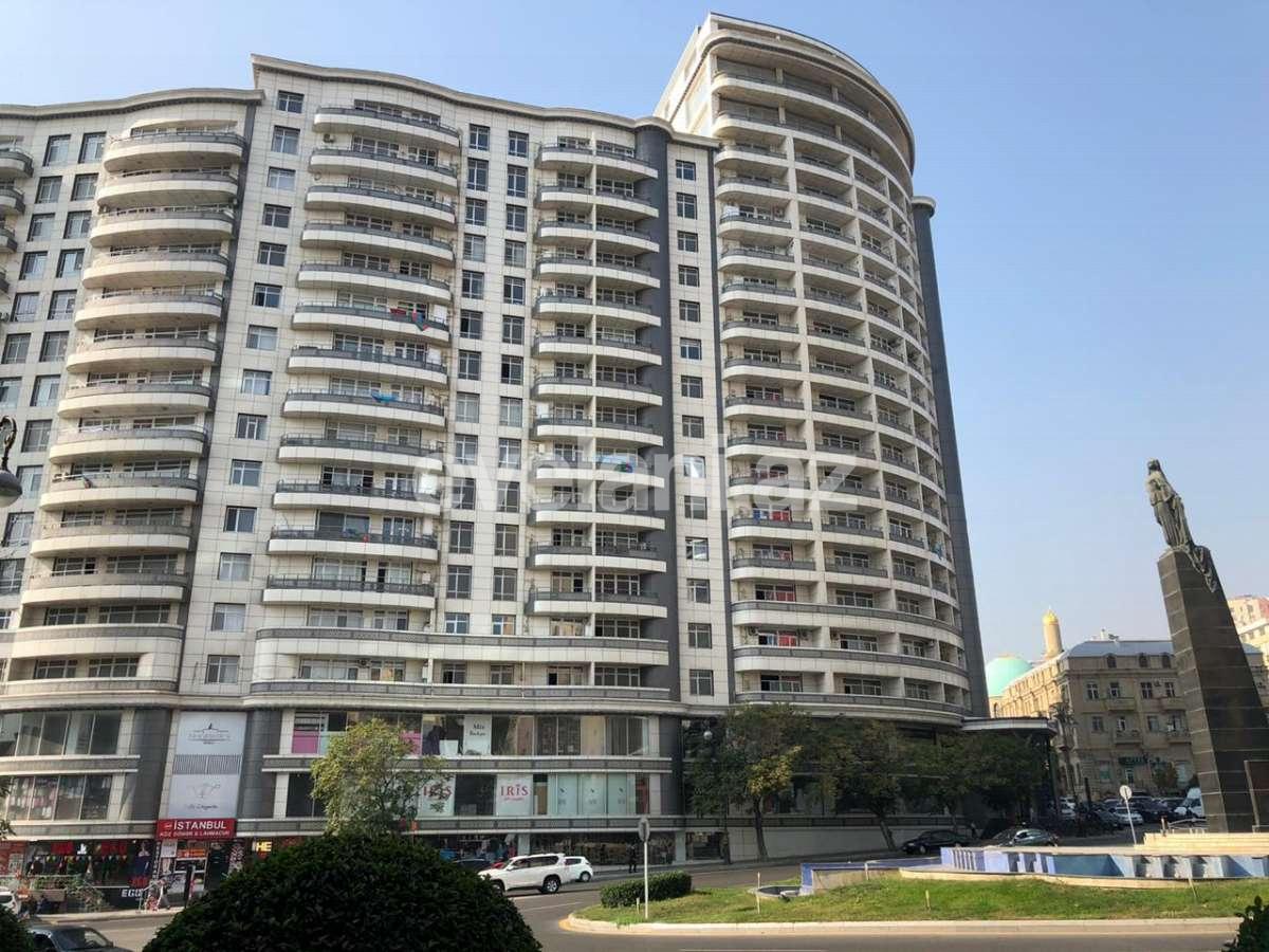 Satılır, yeni tikili, 4 otaqlı, 190 m², Nizami m.