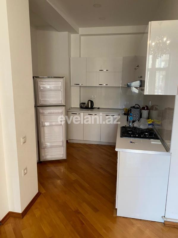 Kirayə verilir, yeni tikili, 2 otaqlı, 65 m², Şah İsmayıl Xətai m.