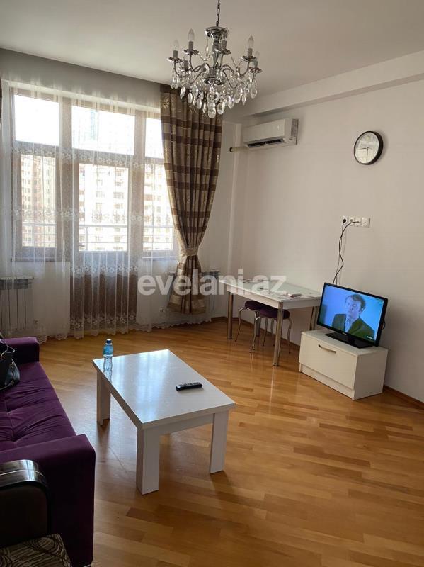 Kirayə verilir, yeni tikili, 2 otaqlı, 65 m², Şah İsmayıl Xətai m.