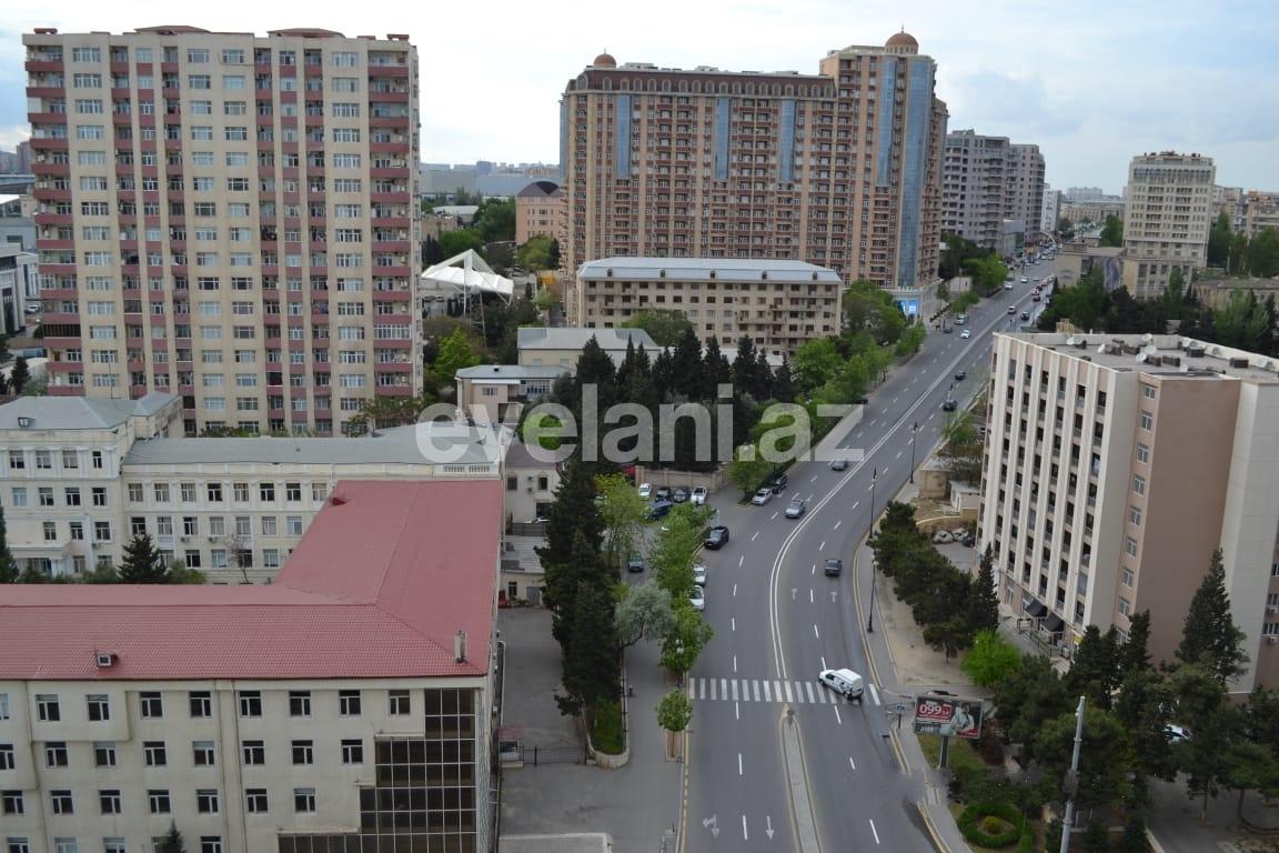 Satılır, yeni tikili, 3 otaqlı, 135 m², Gənclik m.