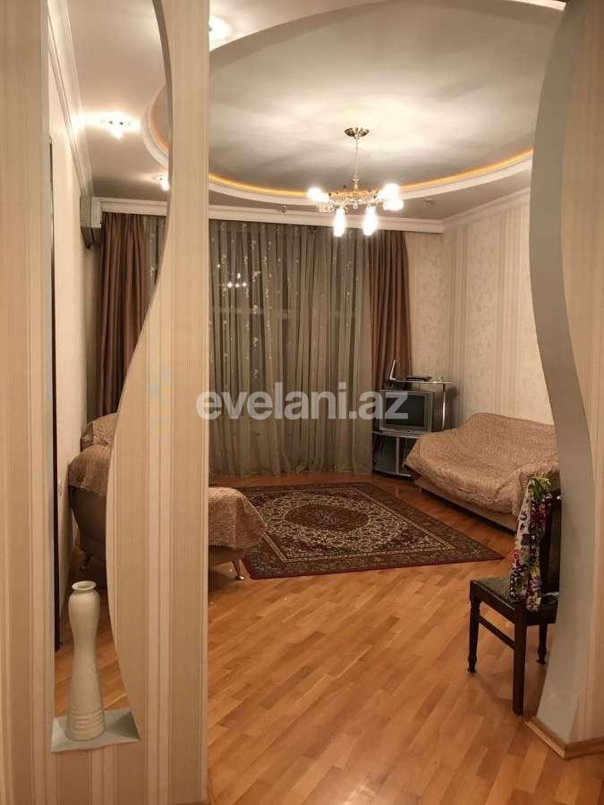 Satılır, köhnə tikili, 3 otaqlı, 85 m², Sahil m.