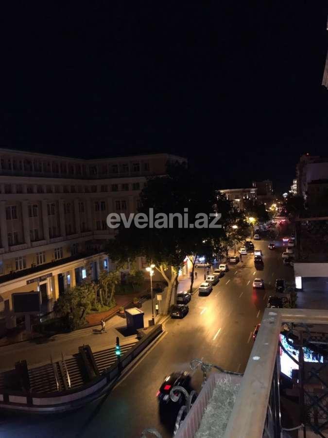 Satılır, köhnə tikili, 3 otaqlı, 85 m², Sahil m.