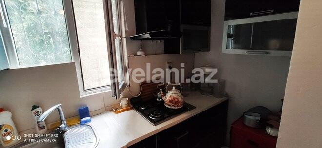 Satılır, köhnə tikili, 2 otaqlı, 55 m², Bakıxanov q.