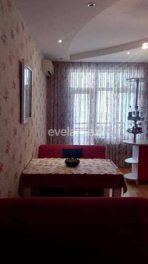 Satılır, yeni tikili, 4 otaqlı, 240 m², 28 may m.