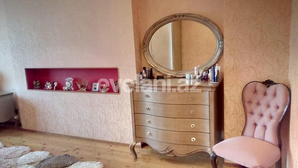 Satılır, yeni tikili, 4 otaqlı, 240 m², 28 may m.