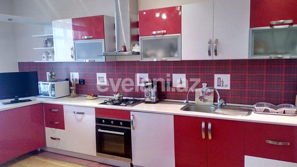 Satılır, yeni tikili, 4 otaqlı, 240 m², 28 may m.