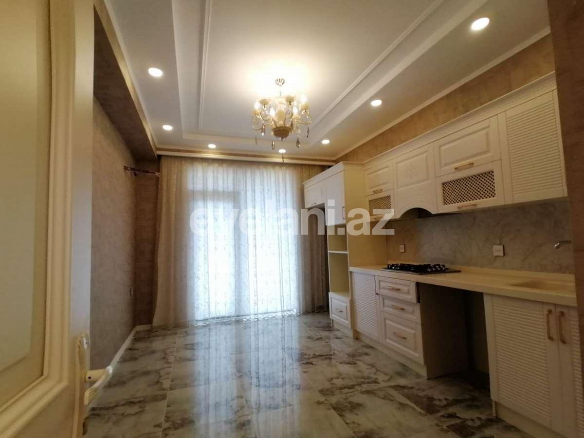 Satılır, yeni tikili, 4 otaqlı, 160 m², 8 Noyabr m.