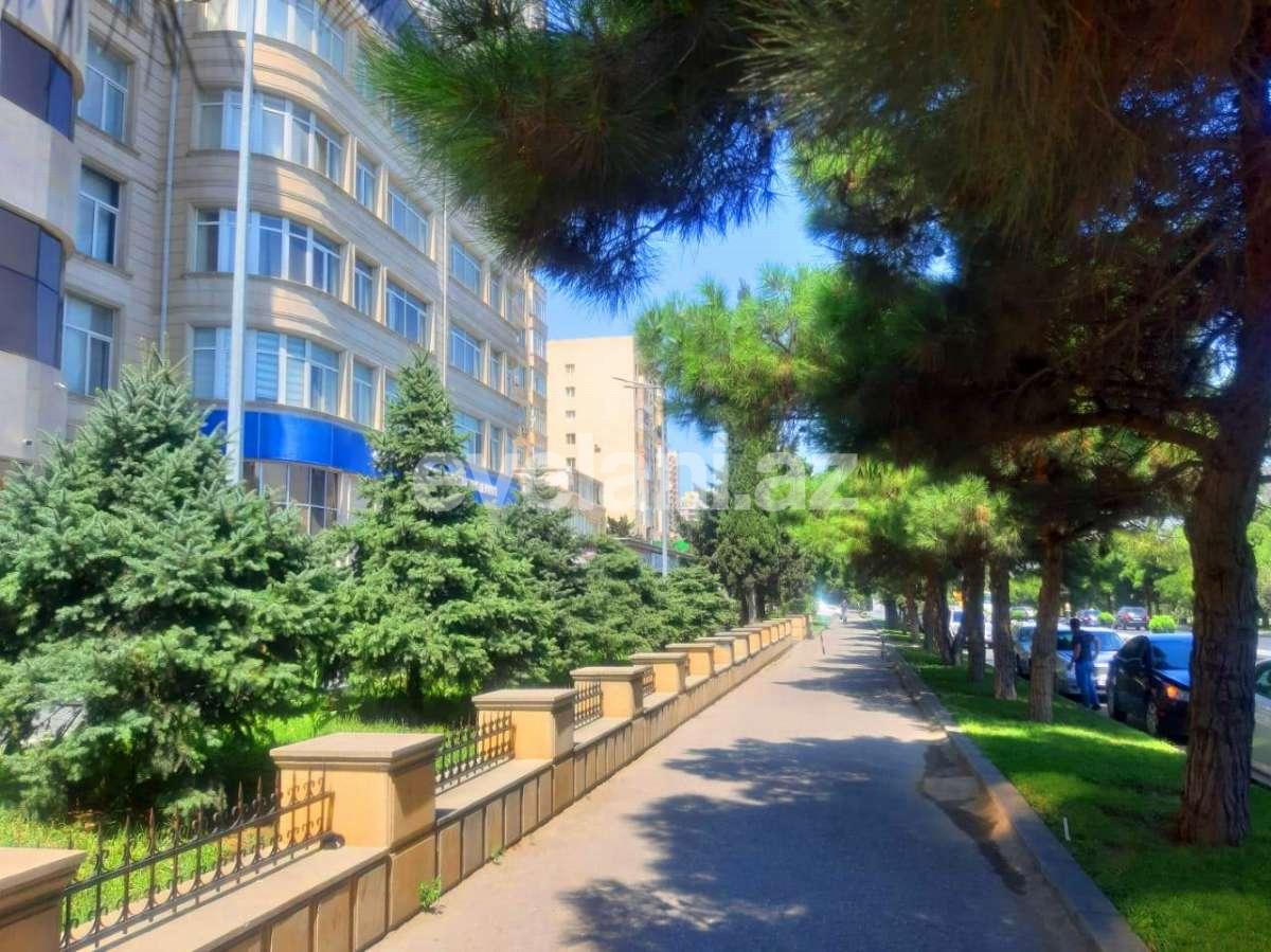 Satılır, yeni tikili, 3 otaqlı, 115 m², Elmlər Akademiyası m.