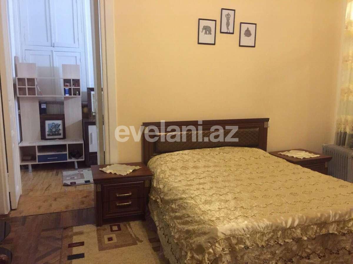 Satılır, köhnə tikili, 3 otaqlı, 100 m², Sahil m.