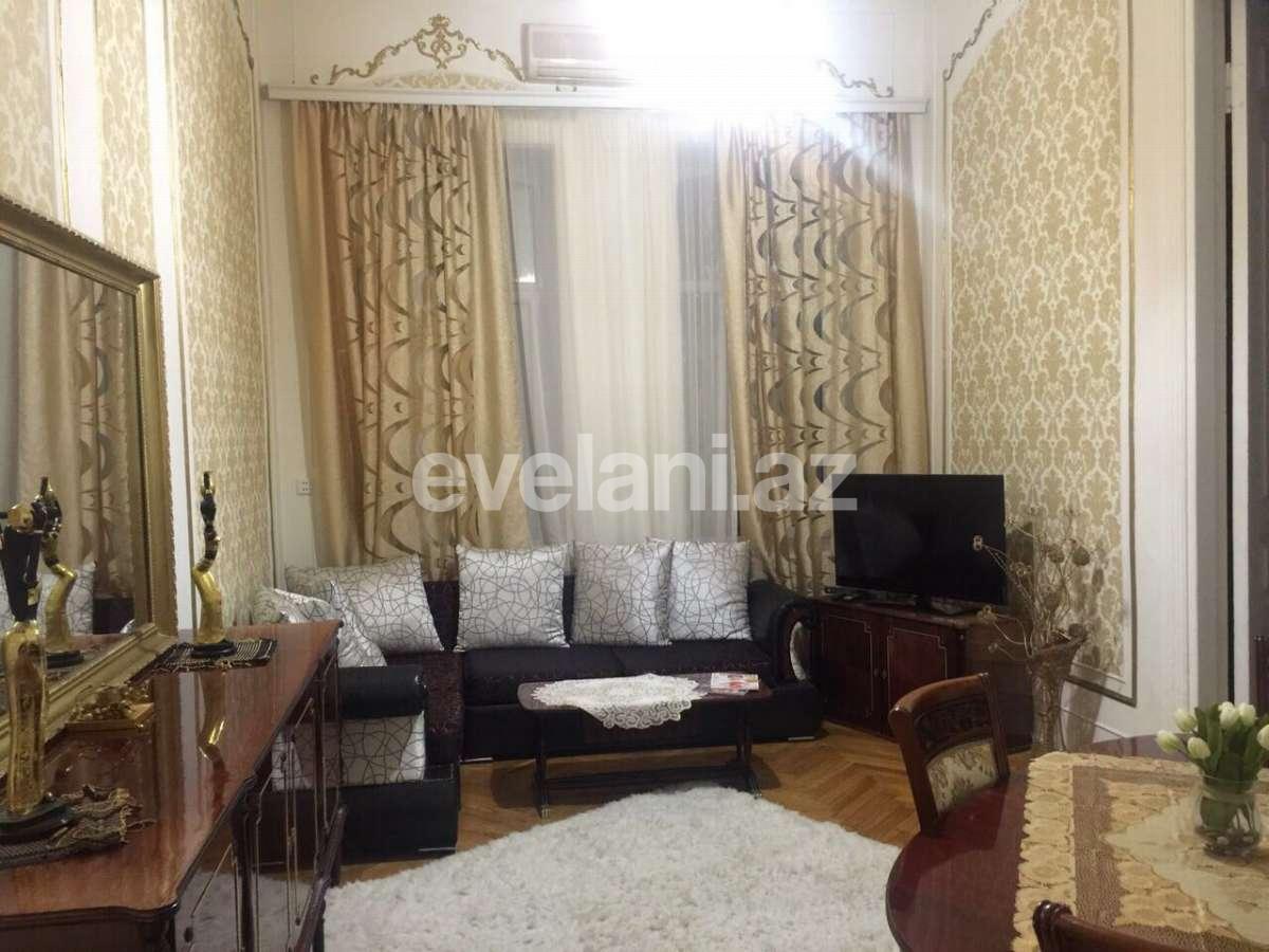 Satılır, köhnə tikili, 3 otaqlı, 100 m², Sahil m.