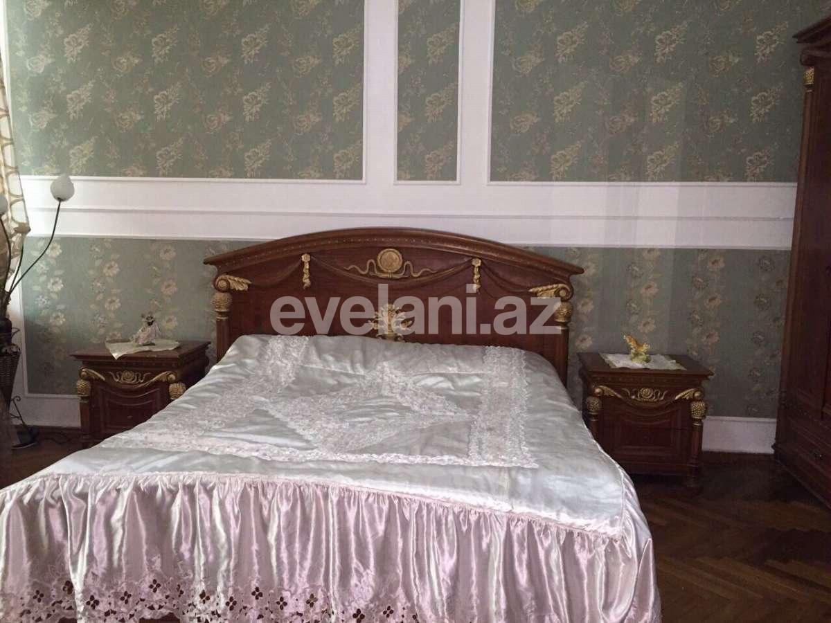 Satılır, köhnə tikili, 3 otaqlı, 100 m², Sahil m.