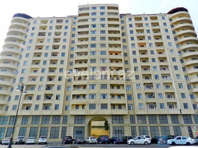 Kirayə verilir, yeni tikili, 3 otaqlı, 110 m², İnşaatçılar m.