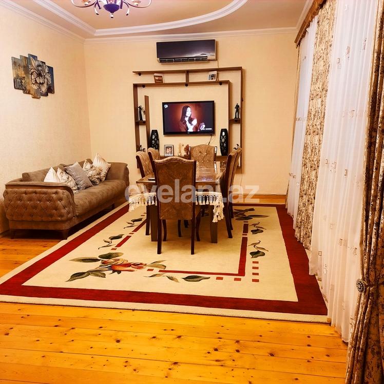 Satılır, həyət evi / bağ, 4 otaqlı, 175 m², İnşaatçılar m.