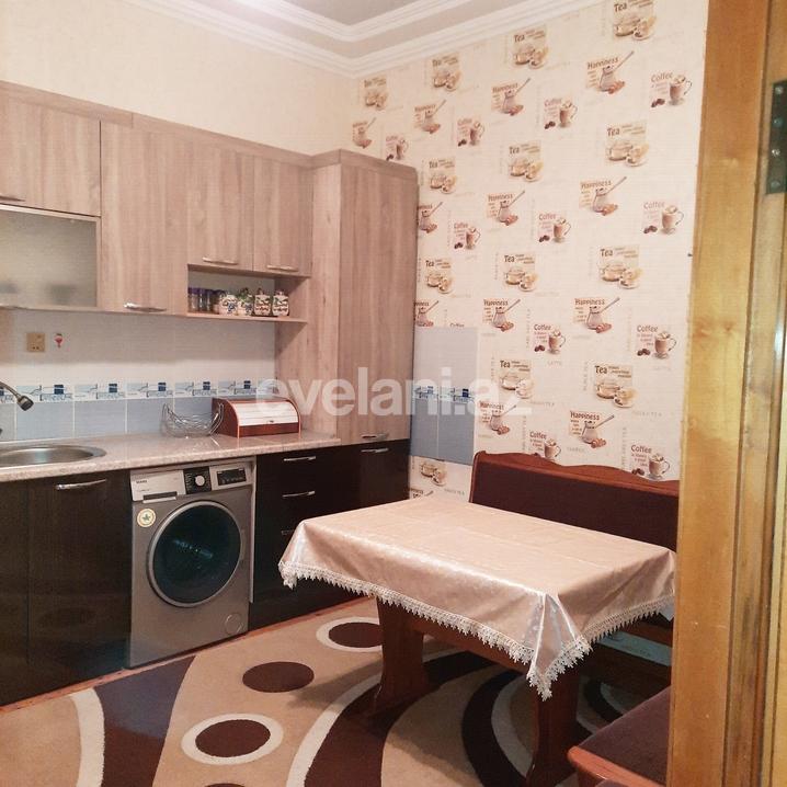 Satılır, həyət evi / bağ, 4 otaqlı, 175 m², İnşaatçılar m.