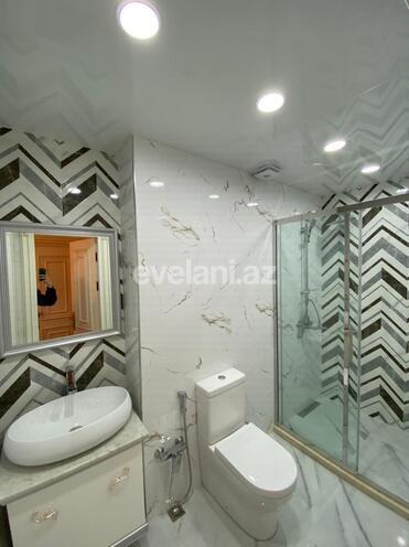 Satılır, yeni tikili, 3 otaqlı, 135 m², Nizami m.