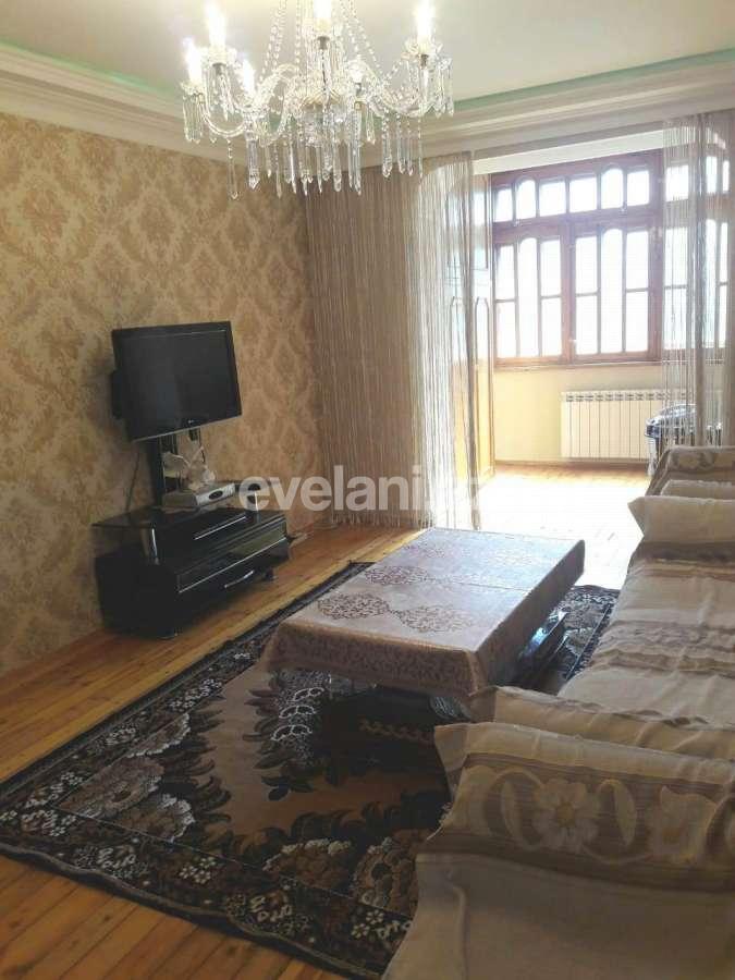 Satılır, köhnə tikili, 3 otaqlı, 75 m², Nizami m.