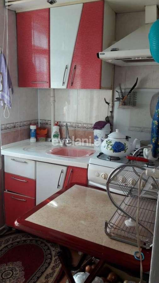 Satılır, köhnə tikili, 3 otaqlı, 75 m², Nizami m.