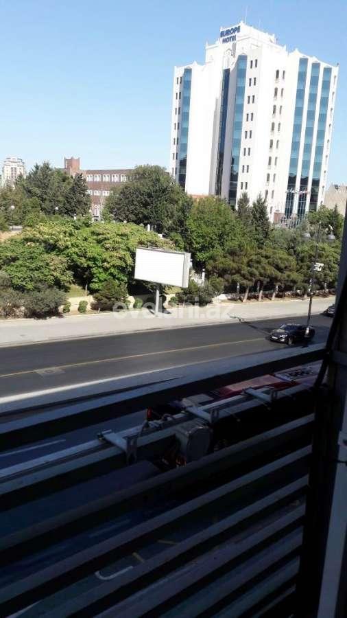 Satılır, köhnə tikili, 3 otaqlı, 75 m², Nizami m.