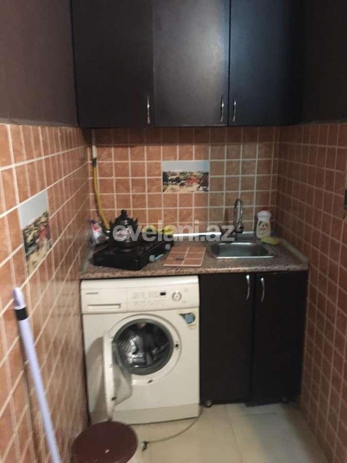 Kirayə verilir, köhnə tikili, 2 otaqlı, 55 m², Elmlər Akademiyası m.