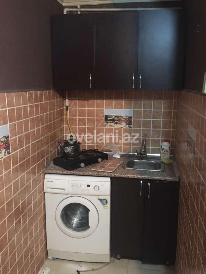 Kirayə verilir, köhnə tikili, 2 otaqlı, 55 m², Elmlər Akademiyası m.