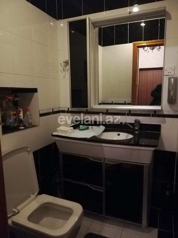 Satılır, köhnə tikili, 3 otaqlı, 60 m², Gənclik m.