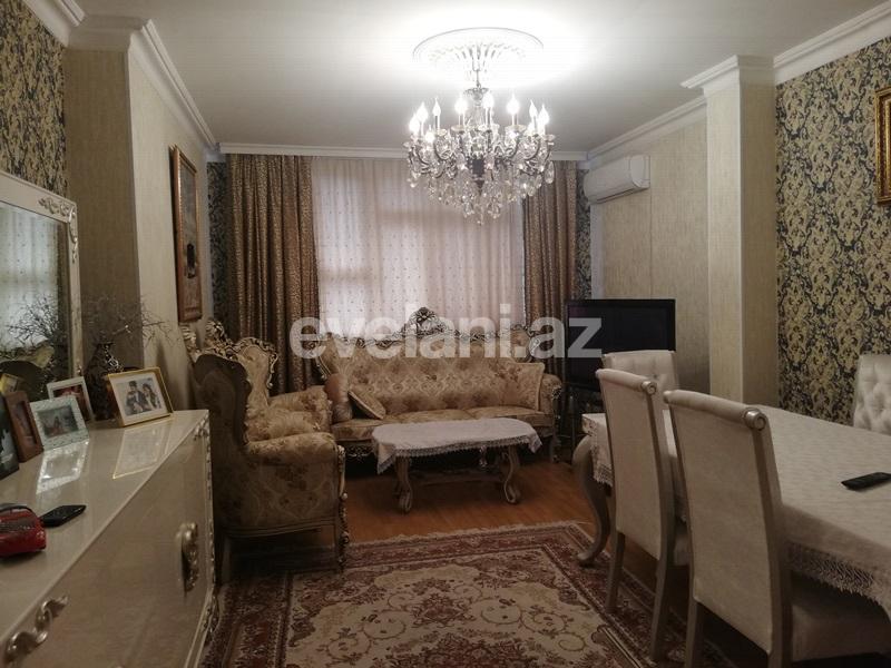 Satılır, köhnə tikili, 3 otaqlı, 60 m², Gənclik m.