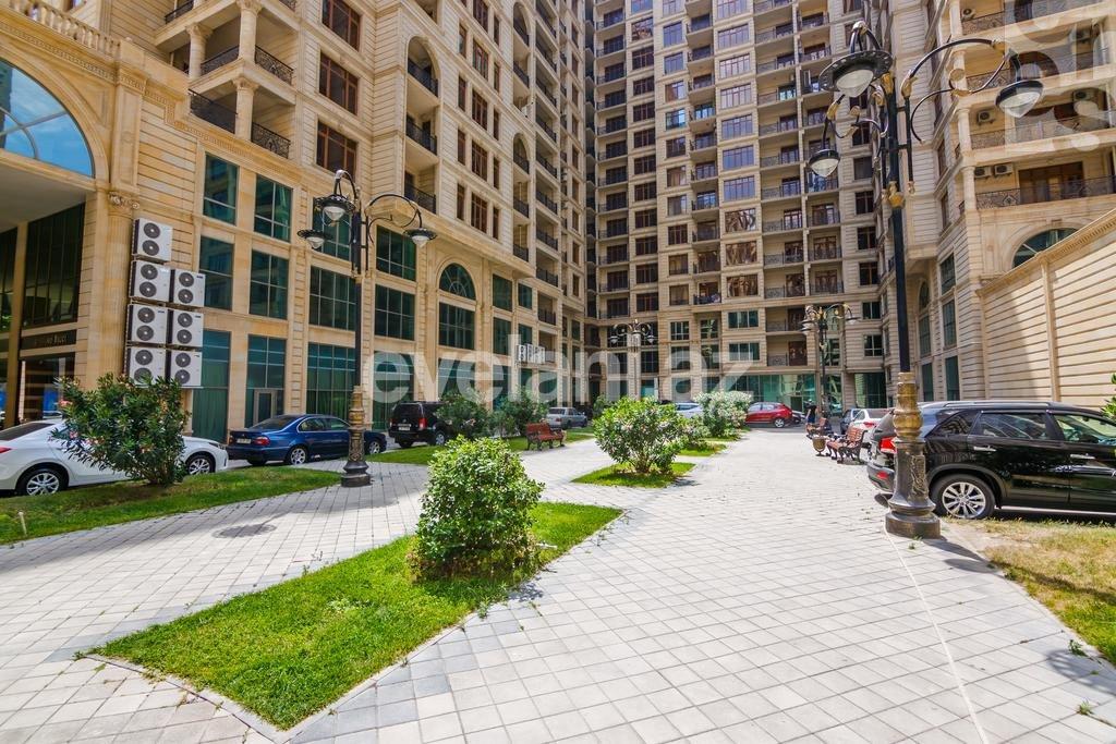 Satılır, yeni tikili, 3 otaqlı, 151 m², 28 may m.