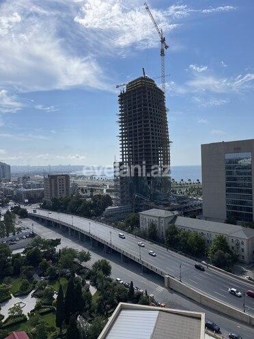 Satılır, yeni tikili, 3 otaqlı, 151 m², 28 may m.