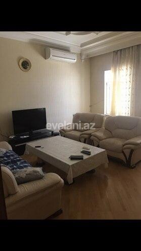 Rent, old building, 2 room, 70 m², 28 may m.