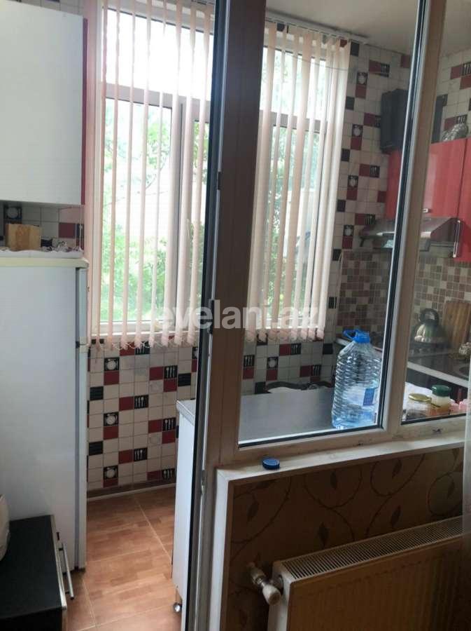 Satılır, köhnə tikili, 2 otaqlı, 35 m², Memar Əcəmi m.