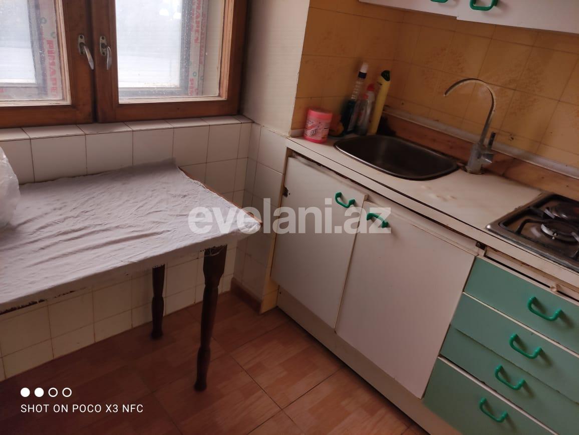 Kirayə verilir, köhnə tikili, 2 otaqlı, 60 m², Elmlər Akademiyası m.