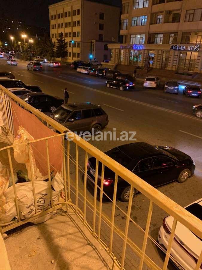 Kirayə verilir, köhnə tikili, 2 otaqlı, 70 m², Elmlər Akademiyası m.