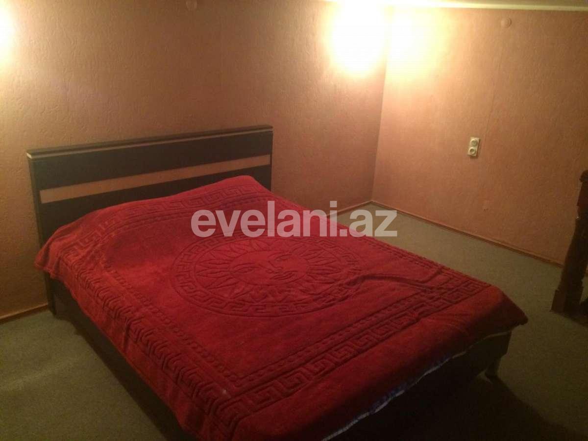 Satılır, yeni tikili, 2 otaqlı, 130 m², İnşaatçılar m.