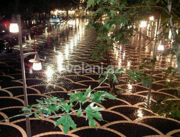 Satılır, yeni tikili, 2 otaqlı, 130 m², İnşaatçılar m.