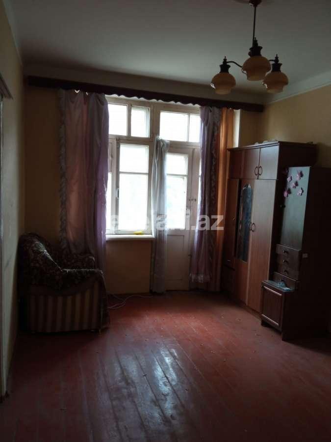 Satılır, köhnə tikili, 2 otaqlı, 45 m², Bakıxanov q.