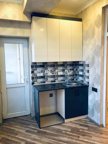 Продаётся, новостройка, 2-комнаты, 75 m², Кара Караев m.