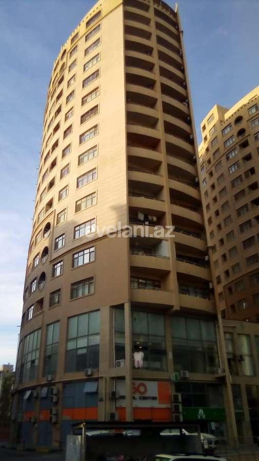 Satılır, yeni tikili, 2 otaqlı, 53 m², Elmlər Akademiyası m.