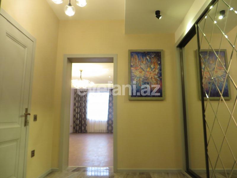 Satılır, yeni tikili, 2 otaqlı, 66 m², 28 may m.