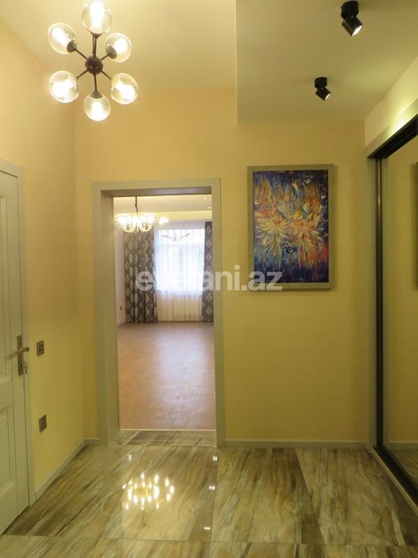 Satılır, yeni tikili, 2 otaqlı, 66 m², 28 may m.