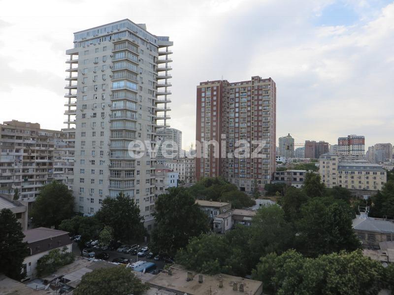 Satılır, yeni tikili, 2 otaqlı, 66 m², 28 may m.