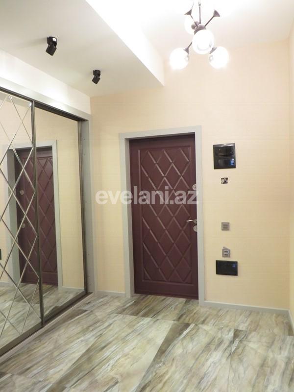 Satılır, yeni tikili, 2 otaqlı, 66 m², 28 may m.