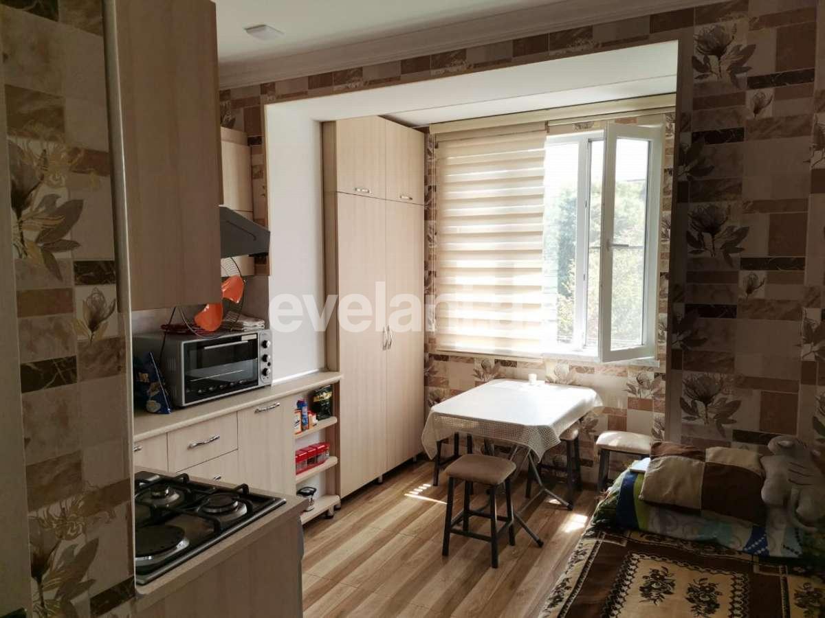 Satılır, köhnə tikili, 1 otaqlı, 35 m², Bakıxanov q.