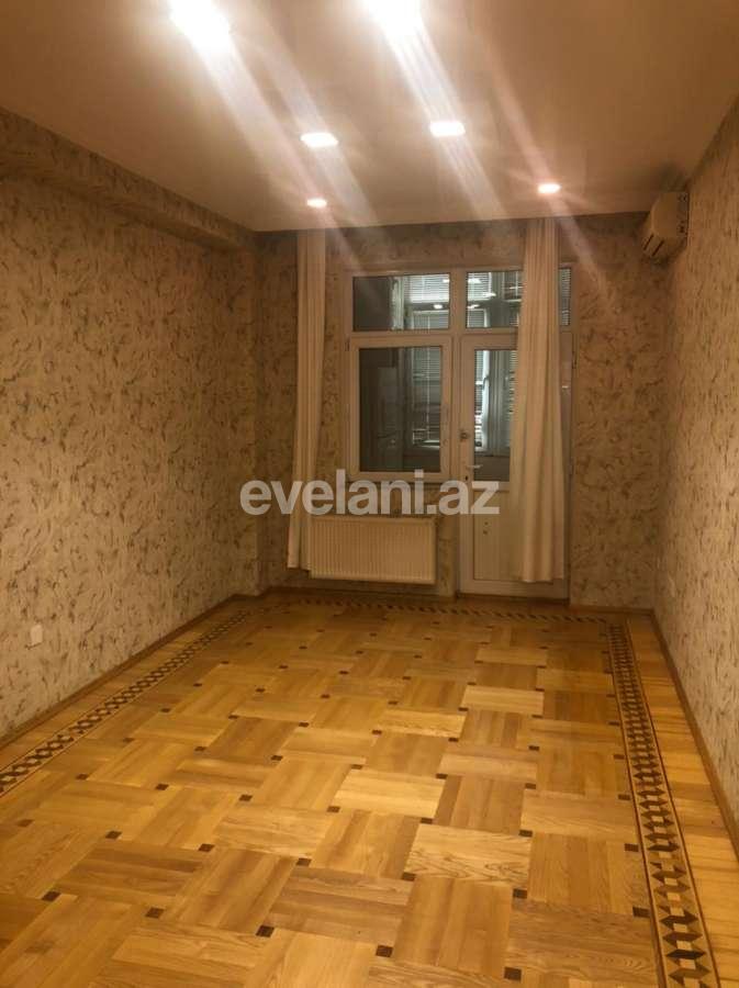 Продаётся, новостройка, 4-комнаты, 174 m², Азадлыг проспекти m.