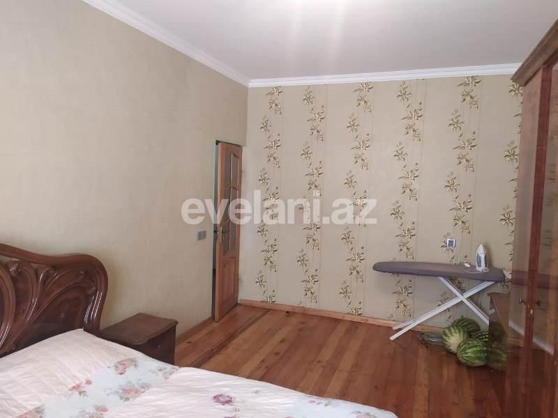 Satılır, köhnə tikili, 3 otaqlı, 72 m², Azadlıq prospekti m.