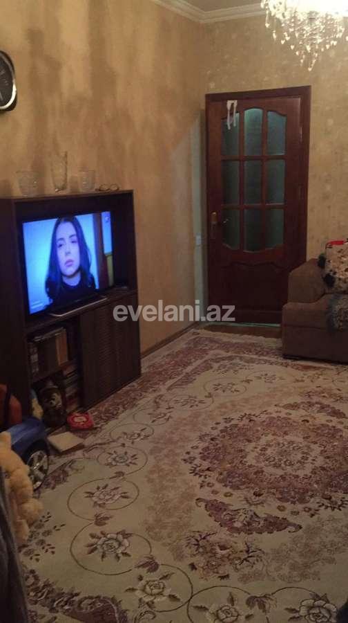 Kirayə verilir, köhnə tikili, 2 otaqlı, 70 m², Memar Əcəmi m.