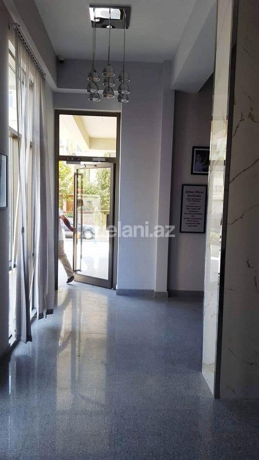 Продаётся, новостройка, 3-комнаты, 138 m², Иншаатчылар m.